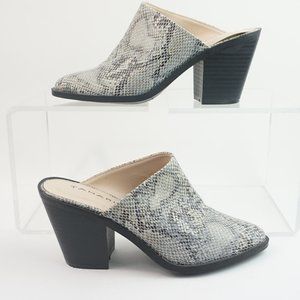 TAHARI WYNDA Slip On  Mules Faux Snake Skin Women's Shoes Size 6